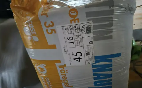 Isolera gammalt hus inifrån med isolering från Knauf. Träregel 35, ECOSE-teknologi.