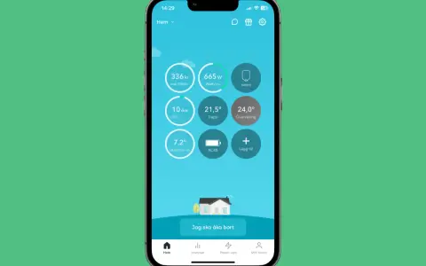 En mobilskärm visar Tibber Homey-appen med energianvändning, temperaturer och en knapp för att "Jag ska åka bort".
